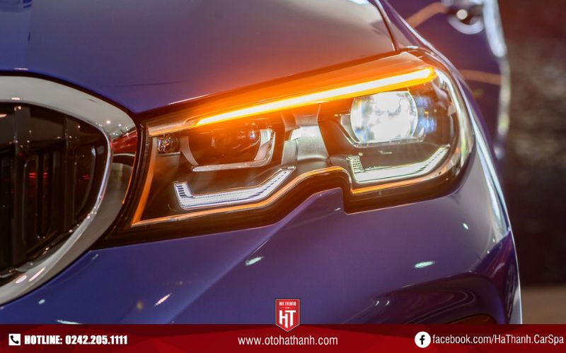 Đèn xi nhan là một trong ba loại đèn xe ô tô cơ bản
