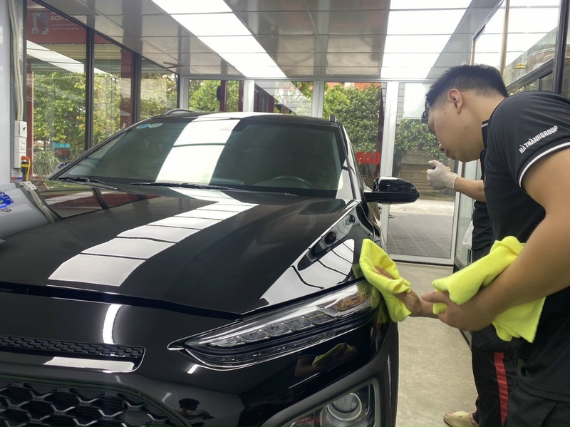 Dịch vụ chăm sóc xe ô tô tại Hà Thành Garage Kiến An