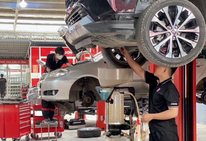 Khi Nào Bạn Nên Mang Xe Trực Tiếp Đến Gara?