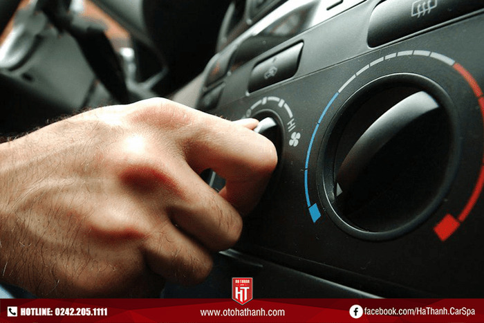 Khởi động, bật điều hòa xe từ trước kết hợp bật quạt gió trước khoảng 3 -  phút trước khi di chuyển giúp xe mát hơn