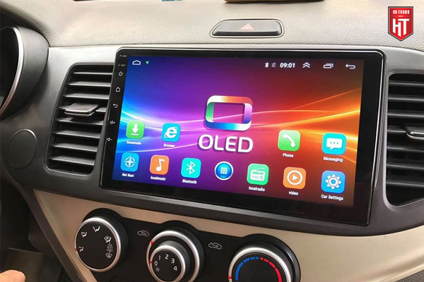 màn hình ô tô OLED