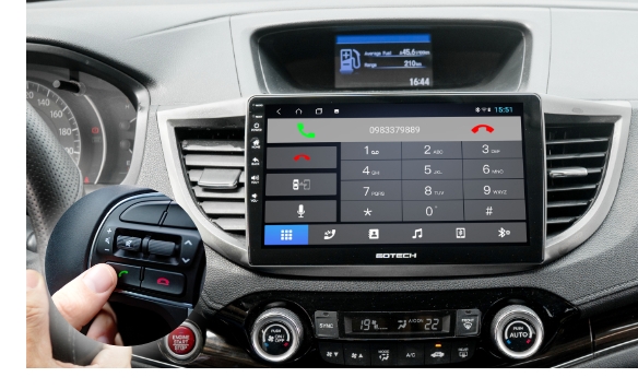 màn hình ô tô Gotech tích hợp nhiều tính năng hỗ trợ người lái