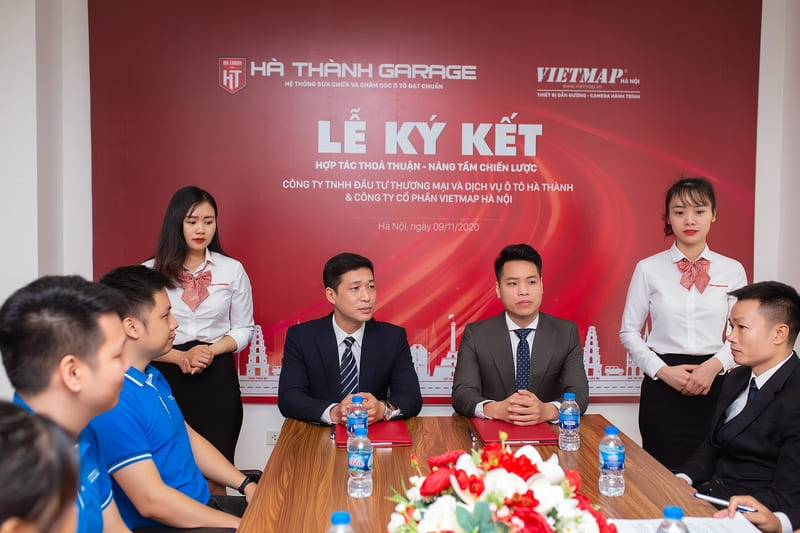 Hà Thành Garage thảo luận về chiến lược hợp tác trong tương lai cùng Vietmap Hà Nội