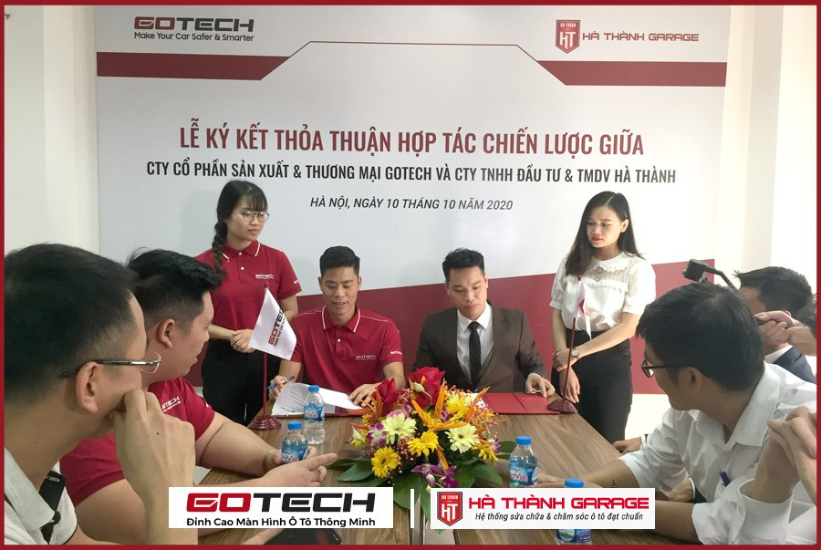 Lễ ký kết thỏa thuận hợp tác chiến lược giữa GOTECH và Hà Thành Garage